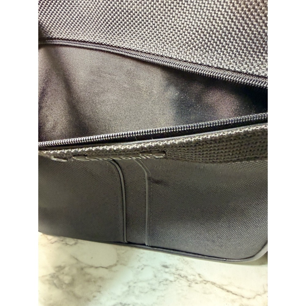 Samsonite Silhouette 4 Black Soft Suitcase Luggage 7 Compartment 22"x15" (2867) - Picture 4 of 12
